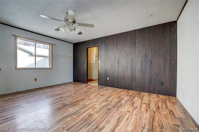 19443 Weyher Street, Livonia, MI 48152