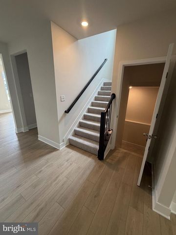 10071 SHENANDOAH LN, White Plains, MD 20695