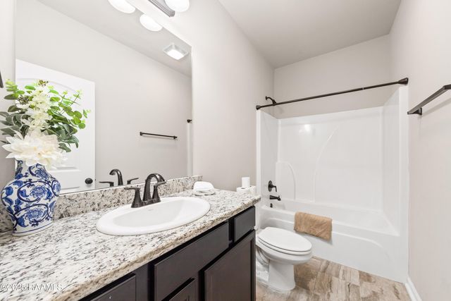 111 Saint Lucius Street, Youngsville, LA 70592