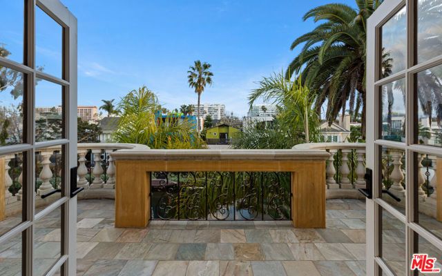 405 Sherman Canal, Venice (los Angeles), CA 90291