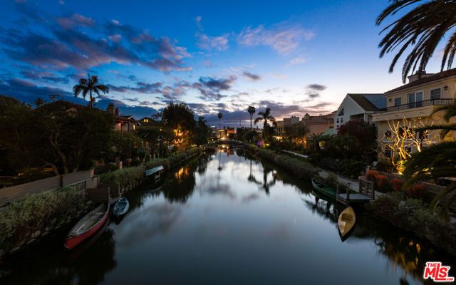 405 Sherman Canal, Venice (los Angeles), CA 90291