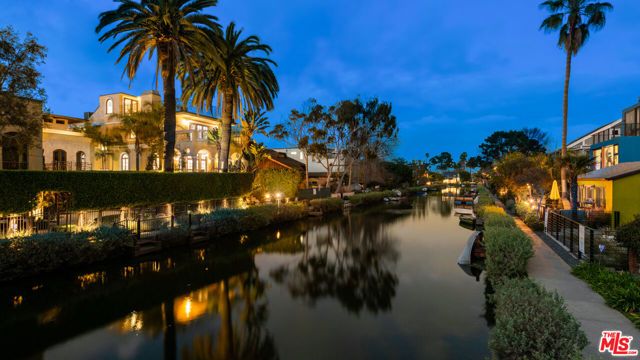 405 Sherman Canal, Venice (los Angeles), CA 90291
