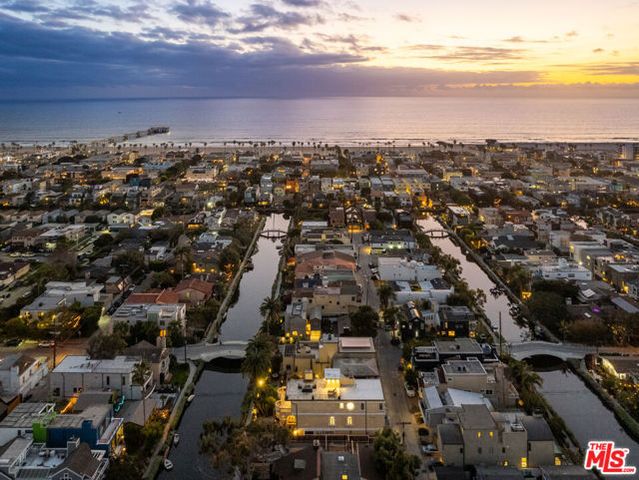 405 Sherman Canal, Venice (los Angeles), CA 90291