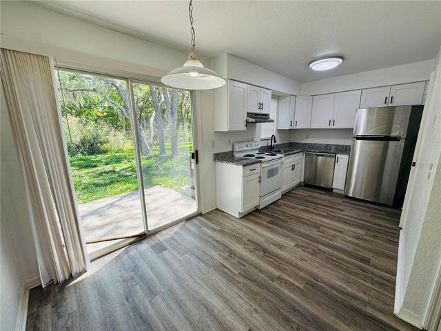 3818 RED OAK COURT, Lake Wales, FL 33898