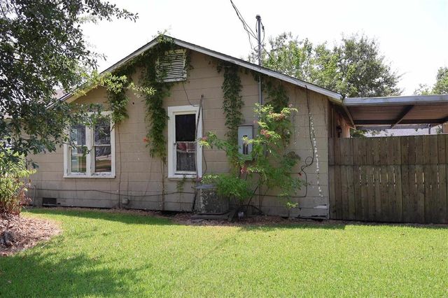 2914 Warren Avenue, Lake Charles, LA 70601