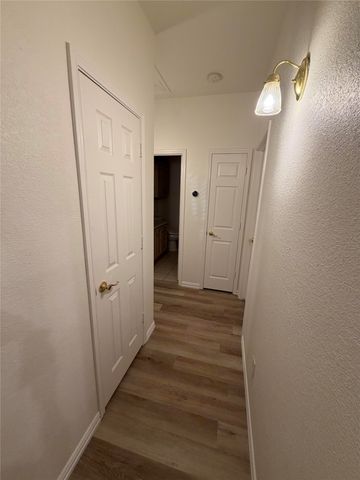 2117 Shorthorn Trail, Crowley, TX 76036