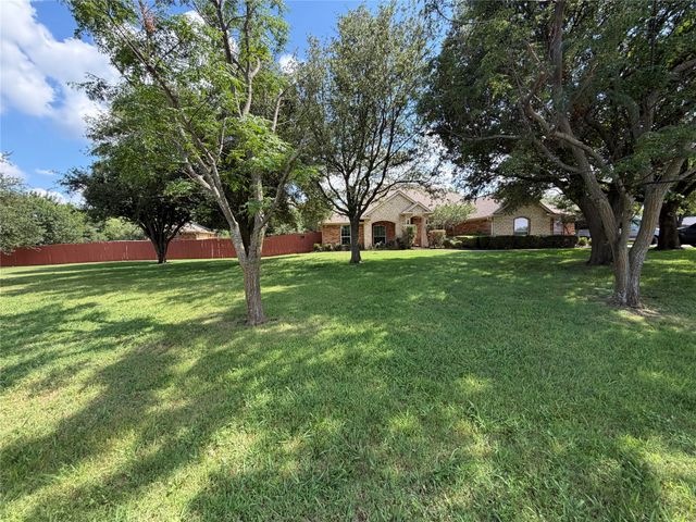 2117 Shorthorn Trail, Crowley, TX 76036