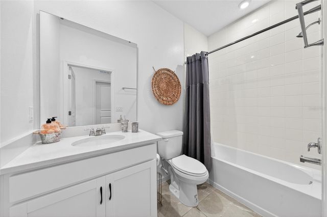 2586 ROYAL JASMINE COURT, Clermont, FL 34711