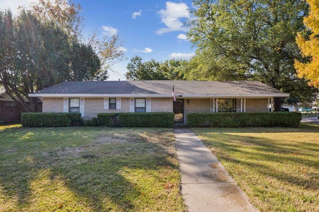 2311 Lange Street, Greenville, TX 75402