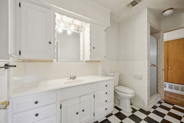 2311 Lange Street, Greenville, TX 75402