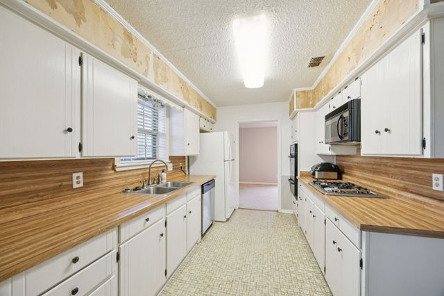 2311 Lange Street, Greenville, TX 75402