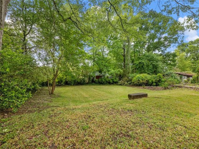 20 B Avenue, Gainesville, GA 30504