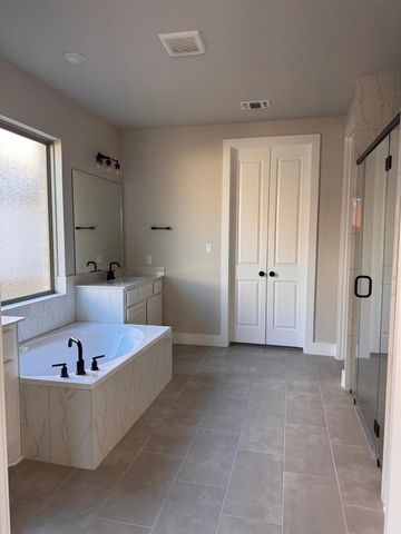 101 Texas Bluebonnet TRL, Georgetown, TX 78628