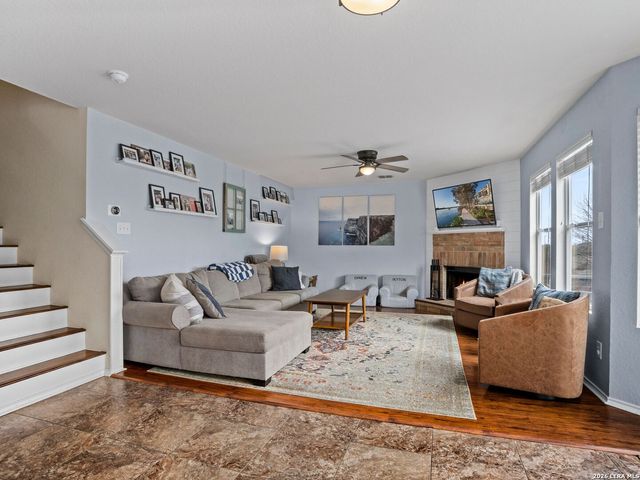 6814 Loma Secca, San Antonio, TX 78233