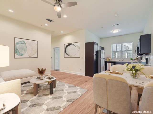 2400 Louis Henna BLVD 208, Round Rock, TX 78664