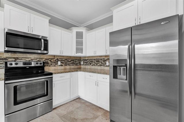 1518 Maple Dr 1518, Weston, FL 33327