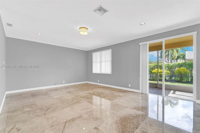 1518 Maple Dr 1518, Weston, FL 33327