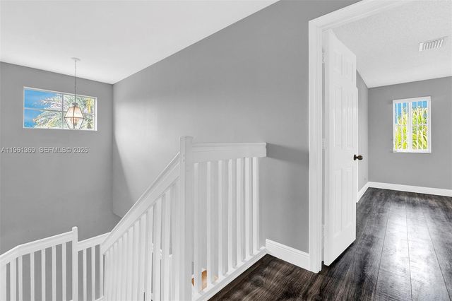 1518 Maple Dr 1518, Weston, FL 33327