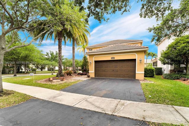 1518 Maple Dr 1518, Weston, FL 33327