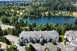 13301 SE 79th Place #C402, Newcastle, WA 98059