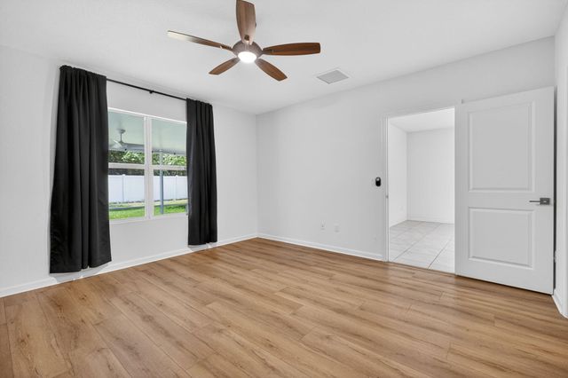 6814 Mitchell Street, Jupiter, FL 33458