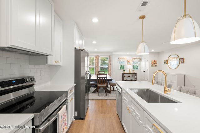 3135 Bushmill Park, Louisville, KY 40241
