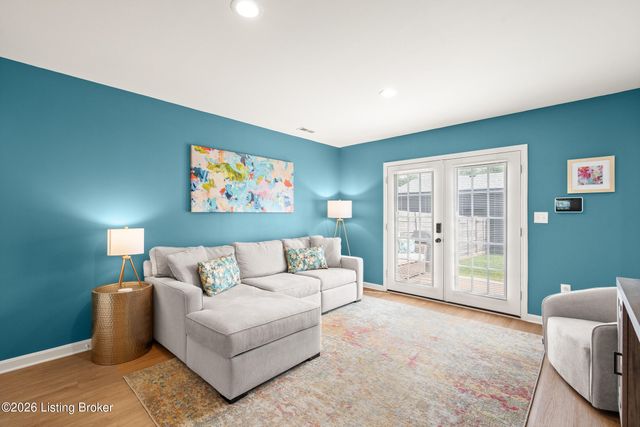 3135 Bushmill Park, Louisville, KY 40241