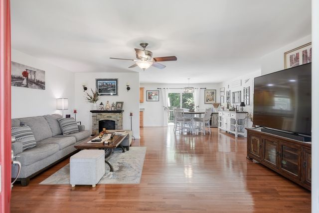 1555 Heller Rdg, Spring Hill, TN 37174