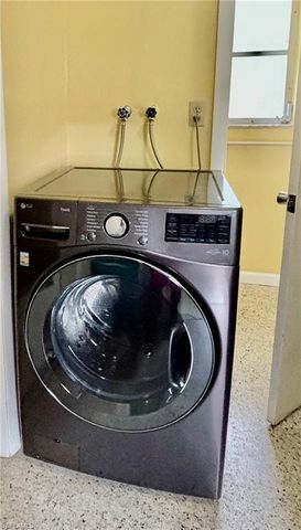 901 Juno DR, Lehigh Acres, FL 33936