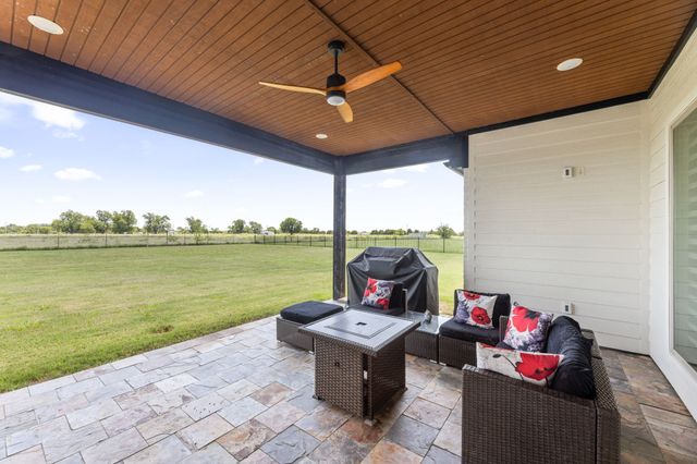 2909 Deer Run Trail, Farmersville, TX 75442