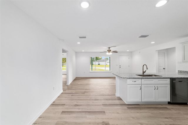 23236 SW ANCHOR BOULEVARD, Dunnellon, FL 34431