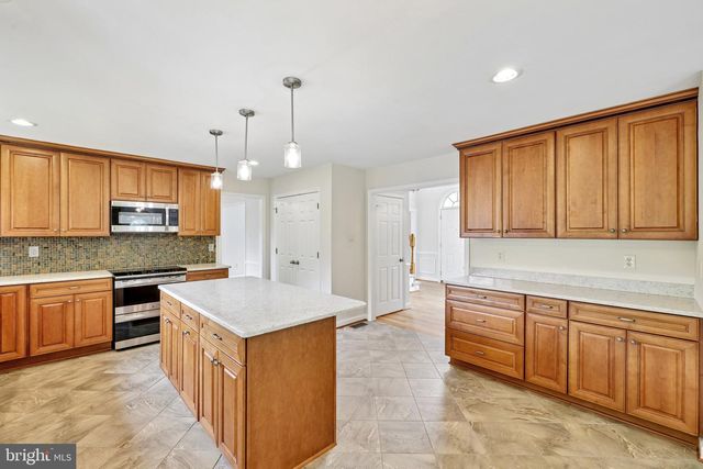 8387 SWEET CHERRY LN, Laurel, MD 20723