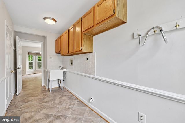 8387 SWEET CHERRY LN, Laurel, MD 20723