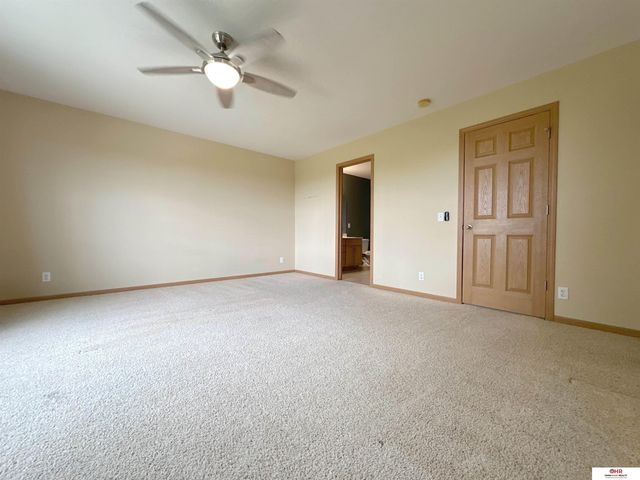 3810 S 189Th Street, Omaha, NE 68130