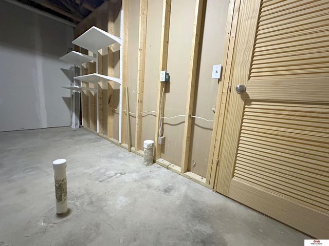 3810 S 189Th Street, Omaha, NE 68130