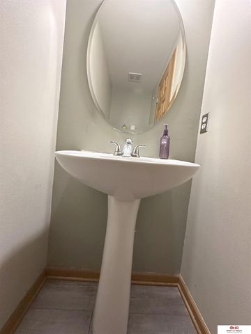 3810 S 189Th Street, Omaha, NE 68130