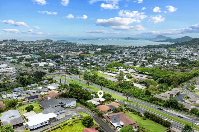 45-476 Kamehameha Highway, Kaneohe, HI 96744