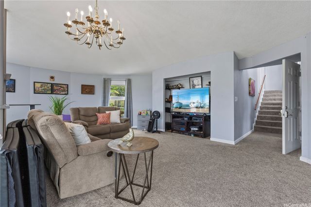 45-476 Kamehameha Highway, Kaneohe, HI 96744