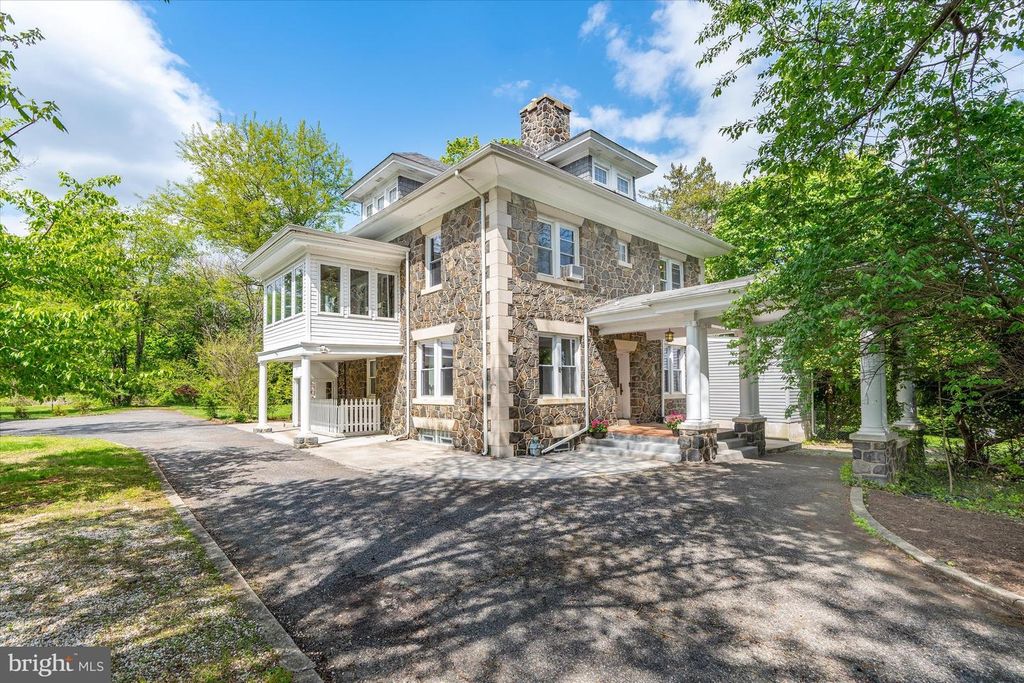 1 ROCK MANOR AVENUE, Wilmington, DE 19803