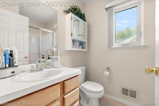 4713 Desert Bridge Court, Highland Charter Township, MI 48356