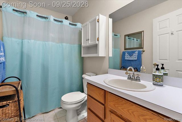 4713 Desert Bridge Court, Highland Charter Township, MI 48356