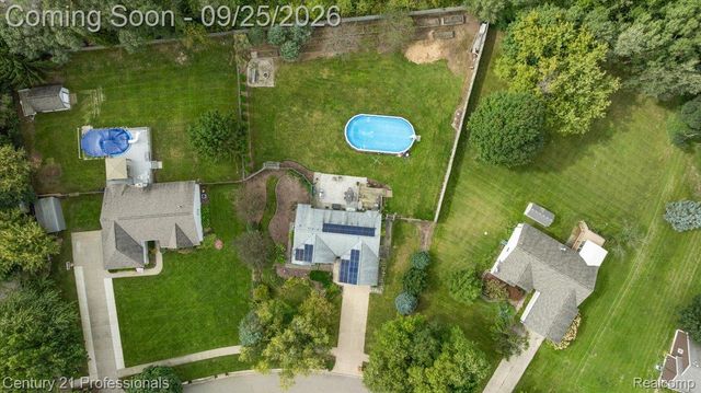 4713 Desert Bridge Court, Highland Charter Township, MI 48356