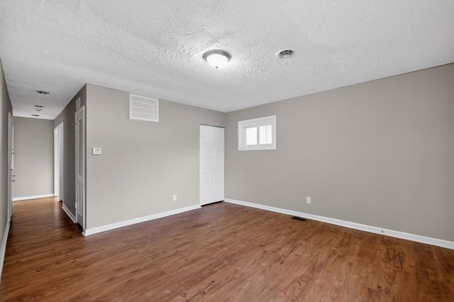 1572 Northridge Road, Columbus, OH 43224