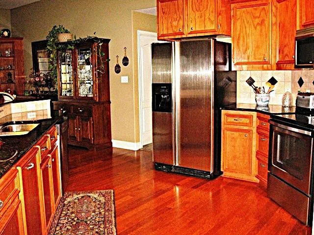 2552 Connie DR, Canyon Lake, TX 78133