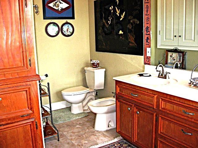 2552 Connie DR, Canyon Lake, TX 78133