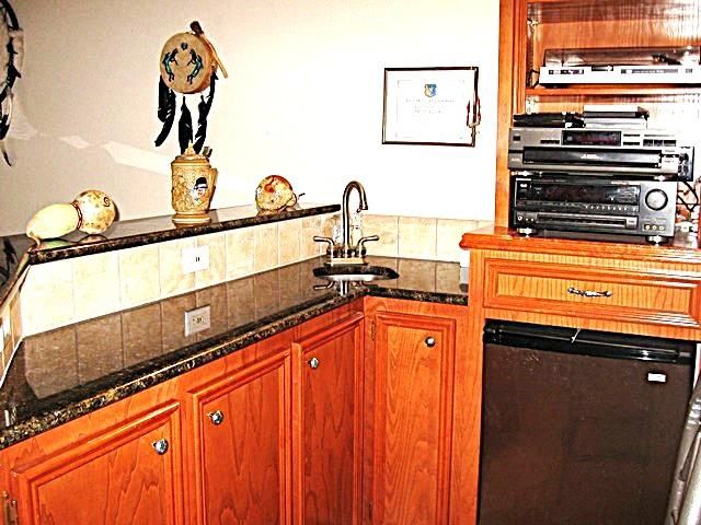 2552 Connie DR, Canyon Lake, TX 78133