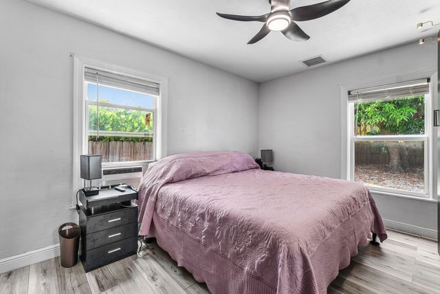 512 36th Street, West Palm Beach, FL 33407