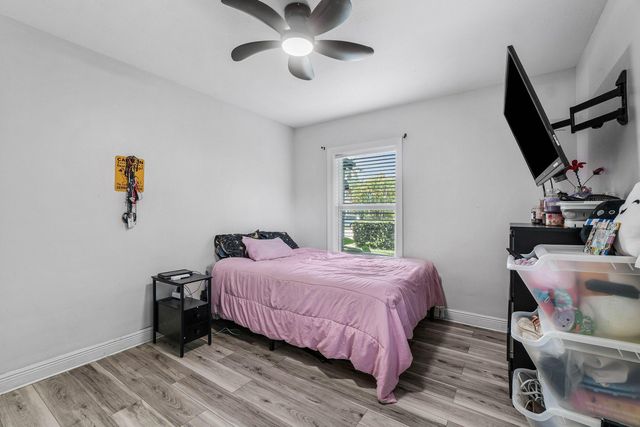 512 36th Street, West Palm Beach, FL 33407