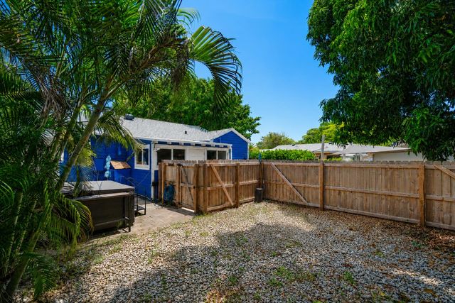 512 36th Street, West Palm Beach, FL 33407