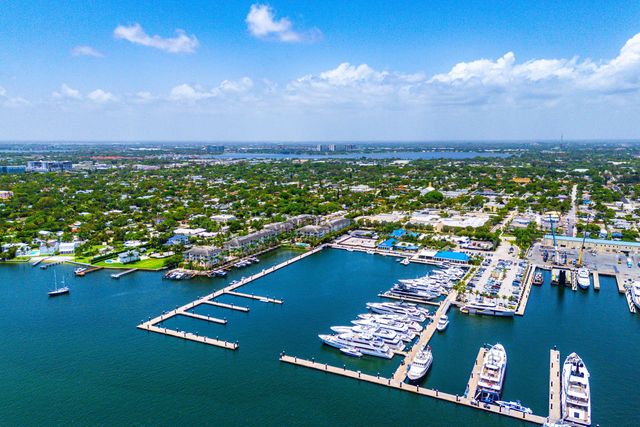 512 36th Street, West Palm Beach, FL 33407